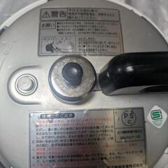 電気圧力鍋の画像