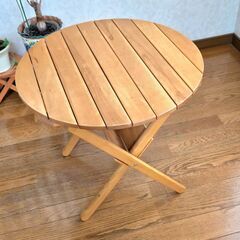 【美品】 木製　丸テーブル　折り畳み可　60cm 直接取引きのみ