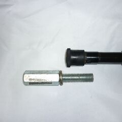 【DAIWA】訳アリカーボン製　玉の柄2.7ｍ（網無し）ランディングネット柄のみの画像