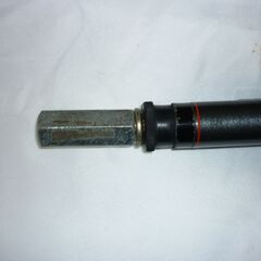 【DAIWA】訳アリカーボン製　玉の柄2.7ｍ（網無し）ランディングネット柄のみの画像