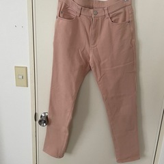 デニムパンツ
