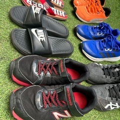 お値下げ！NIKE、adidas、new balance子供靴、スニーカー、サンダル、中古、まとめ売りの画像