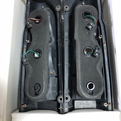 値下げ　200系ハイエース　ヴァレンティテールランプの画像