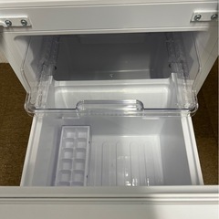 SHARP 2ドア冷蔵庫の画像