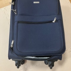 キャリーケースの画像