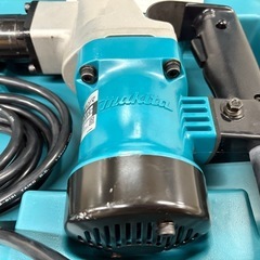 🌲入荷！【電動工具】美品！ makita 電動ハンマー 六角軸17mm【地域最大の売り場で電動工具高価買取アールワン田川】の画像