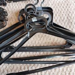 ハンガー色々31本の画像