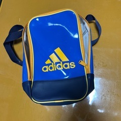 adidasシューズバック