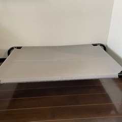 ペットベッド(コット型)中型犬用