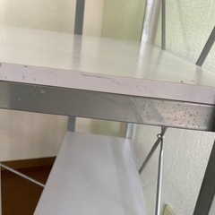システムデスクの画像