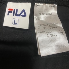 FILA スパッツ レギンス パンツ ブラック　Lサイズ　新品 ロゴの画像