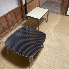 テ-ブル
