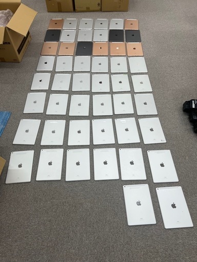 第7世代 Wi-Fi+Cellularモデル 美品　128GB 動作品　 1台金額