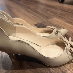 【美品】　DIANA　パンプス　24cm　ベージュ