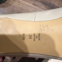 【美品】　DIANA　パンプス　24cm　ベージュの画像