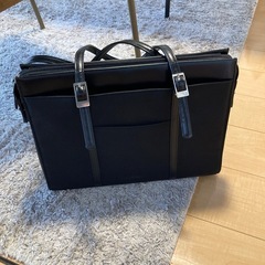 ビジネスバッグ　