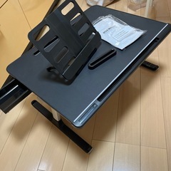 【6/15までのお引き取りで1,500円】多機能折りたたみ式ミニデスク ブックスタンド付き 黒色 の画像