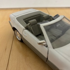 スーパーカーメルセデス・ベンツ SLS 600 ミニカー白ホワイトの画像