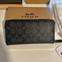 コーチ　アウトレット商品　長財布の画像
