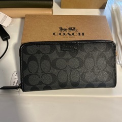 コーチ　アウトレット商品　長財布
