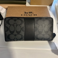 コーチ　アウトレット商品　長財布　2点おまとめ購入の画像
