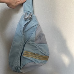 子供用adidasバッグ　未使用