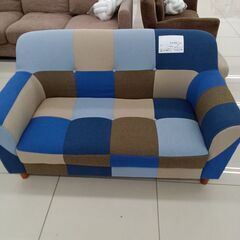 ★ジモティ割あり★  2人掛けソファ ミックス柄 H70×D76...