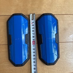 お値下げ❣️モルトン　レガース　すねあて　サッカー　フットサルの画像