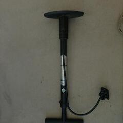 自転車　空気入れ