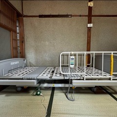 介護用電動ベッド
