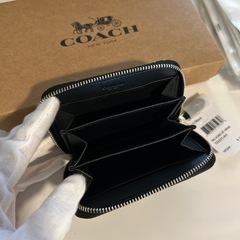 コーチ　アウトレット商品　コインケースの画像