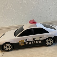 大きなパトカー