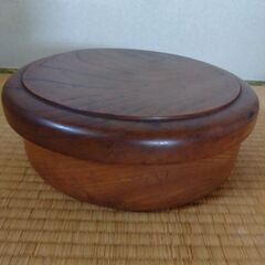 茶櫃（茶ひつ）　外寸直径約31cm 内寸直径約27cm