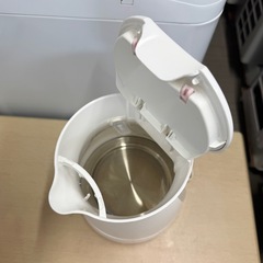 【美品‼️】定価7,216円 ティファール 1.2L電気ケトル ジャスティンプラス 空だき防止機能 電気ポット 湯沸かし ピンク♪  の画像