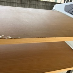 受け渡し者決定パソコンデスクの画像