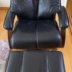 本革一人がけソファ　オットマン付き