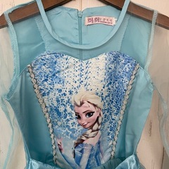 【エルサ】 ドレス　140サイズの画像