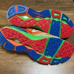 【美品！！】 New Balance ニューバランス MR890 RW スニーカー オレンジの画像