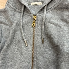 GUＳサイズ　パーカーの画像