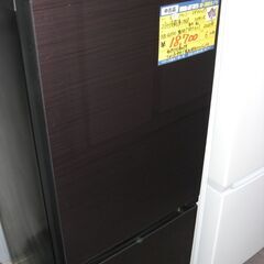 (1台限り★ジモティー特典あり★）ハイセンス　２ドア冷蔵庫１５４L　２０２０年製　HR-G1501　48.1ｃｍ幅　単身　木目ブラウン　ガラストップ　霜取り　高く買取るゾウ八幡東