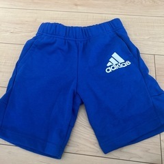新品アディダスハーフパンツ130