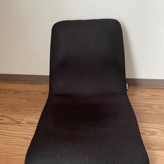 座椅子　黒　メッシュ