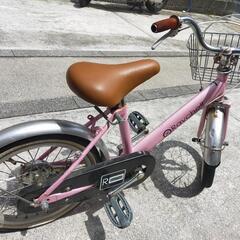 幼児用自転車　16インチ　女の子　子供向け　タイヤに難ありの画像
