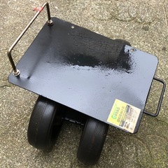 おそらく新品　回転腰掛け車　耐荷重80kgの画像