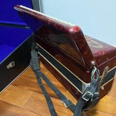 Tombo アコーディオン　専用ケース付き　動作品　良品　1万円の画像