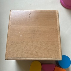 IKEA おもちゃ　パズルボックスハウスの画像