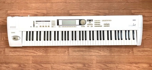 KORG TRITON Le76 コルグ  シンセサイザー 動作確認済み アダプター スマートメディア キーボード　専用セミハードケース付き