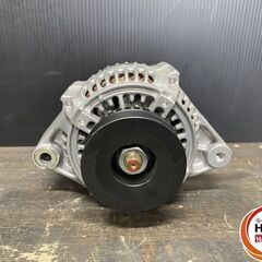 小松　オルタネーターリアカバー　新品未使用品 コマツ オルタネーター85A 建機