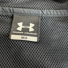 【超断捨離】アンダーアーマー　ランニングパーカー撥水　ポケット付　Mの画像