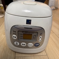 TOSHIBA3合炊き炊飯器 (taro5555) 市川のキッチン家電《炊飯器